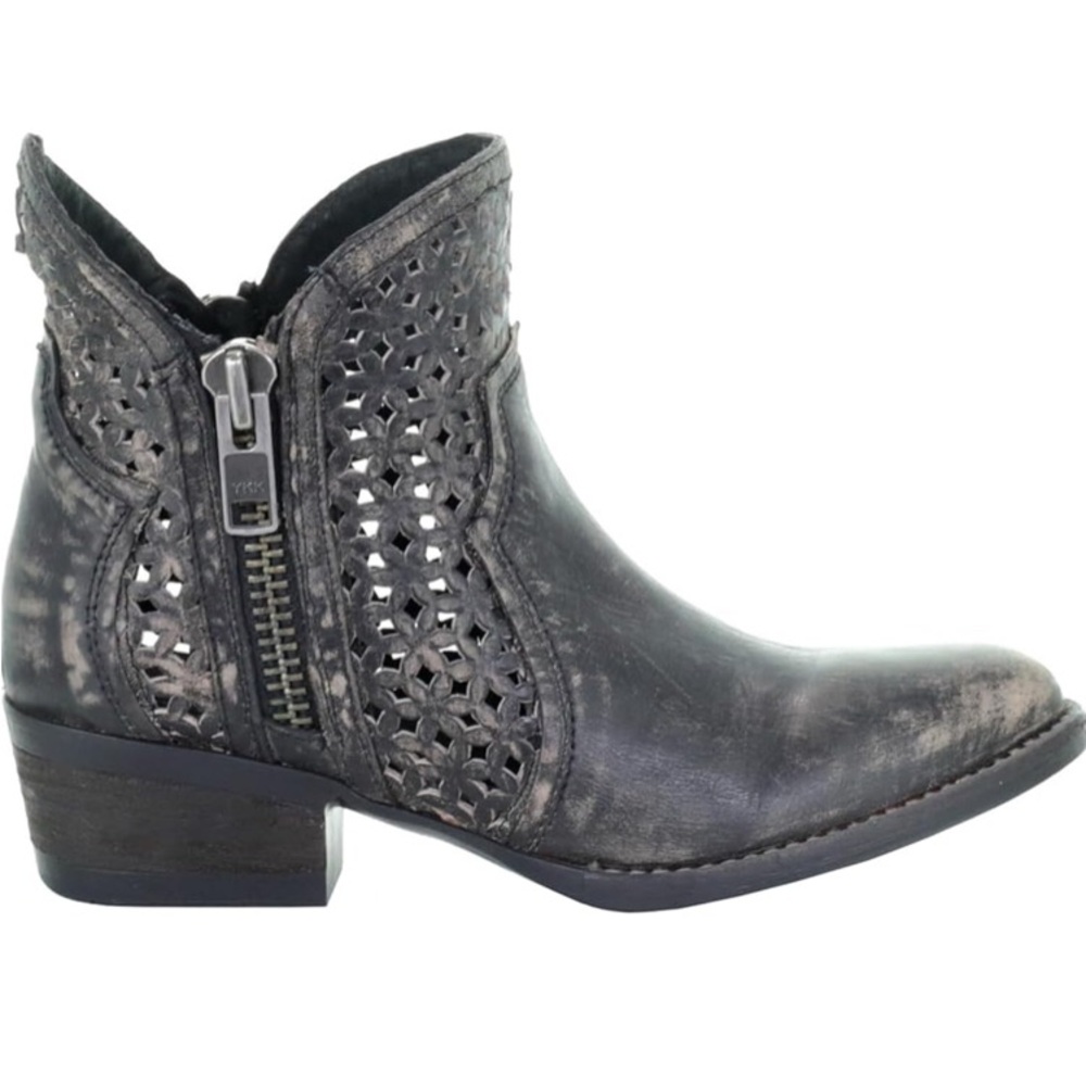 Circle G by Corral Distressed Leather Ankle Booties – Size 8 - Picture 11 of 13
